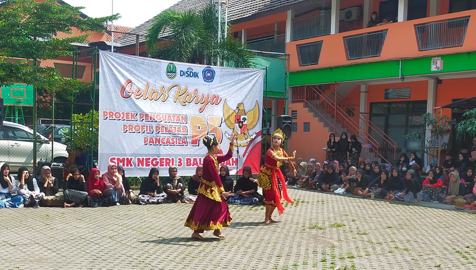 GELAR KARYA PROJEK PENGUATAN PROFIL PELAJAR PANCASILA P5 SMKN 3 BALEENDAH GELAR KARYA PROJEK PENGUATAN PROFIL PELAJAR PANCASILA P5 SMKN 3 BALEENDAH