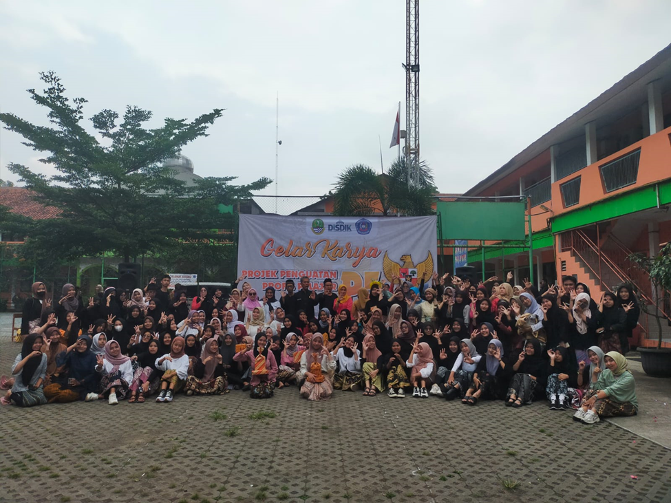 GELAR KARYA PROJEK PENGUATAN PROFIL PELAJAR PANCASILA P5 SMKN 3 BALEENDAH GELAR KARYA PROJEK PENGUATAN PROFIL PELAJAR PANCASILA P5 SMKN 3 BALEENDAH